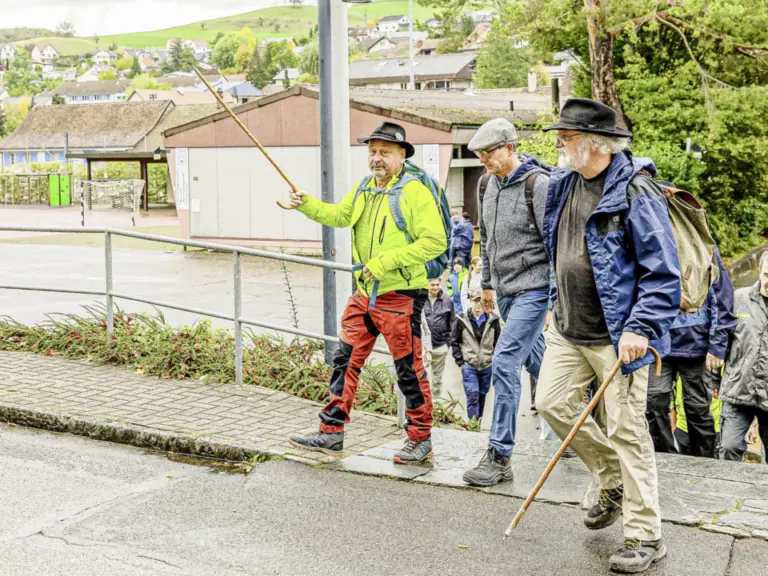 Auch die Gemeinde Niederdorf feiert ihren Banntag im Herbst: ein Rückblick von vor zwei Jahren.